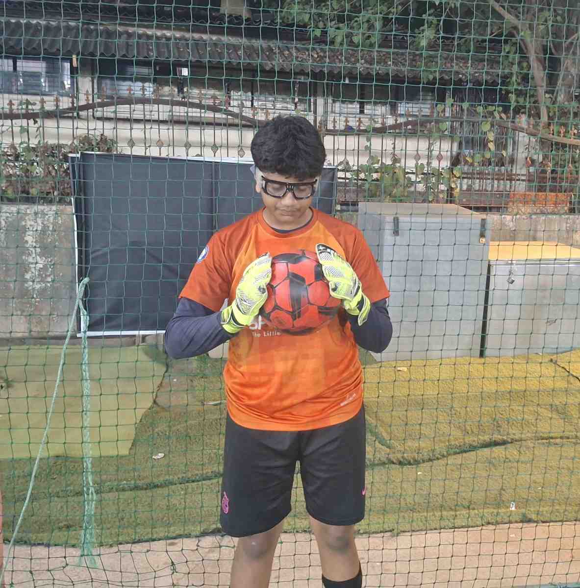 Community football club india