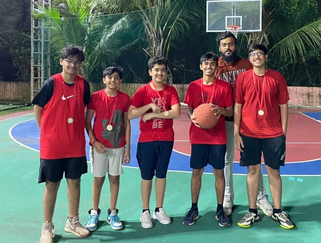 Maniac Basketball Academy